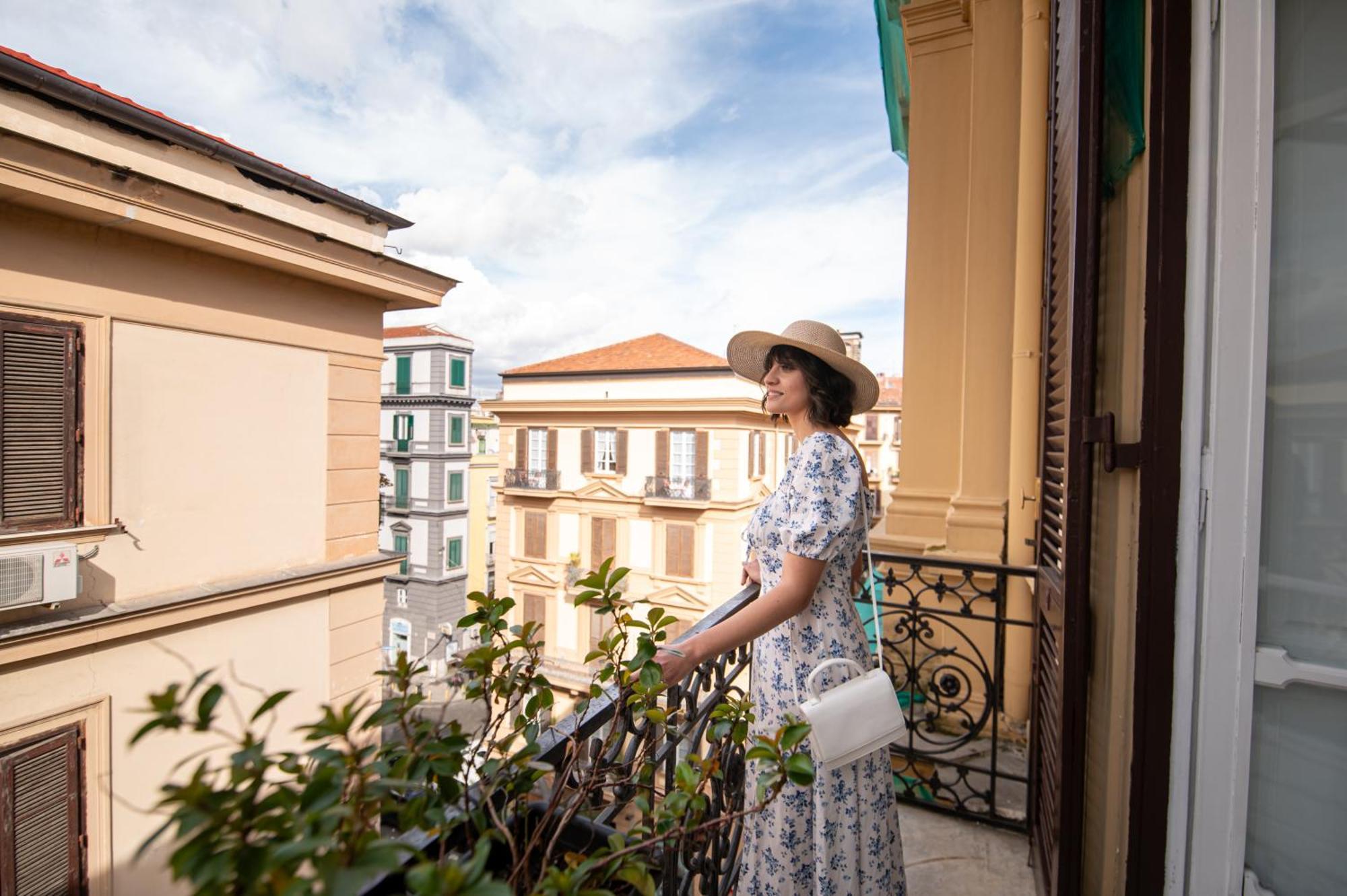 Quatrum Napoli - B&B Екстер'єр фото