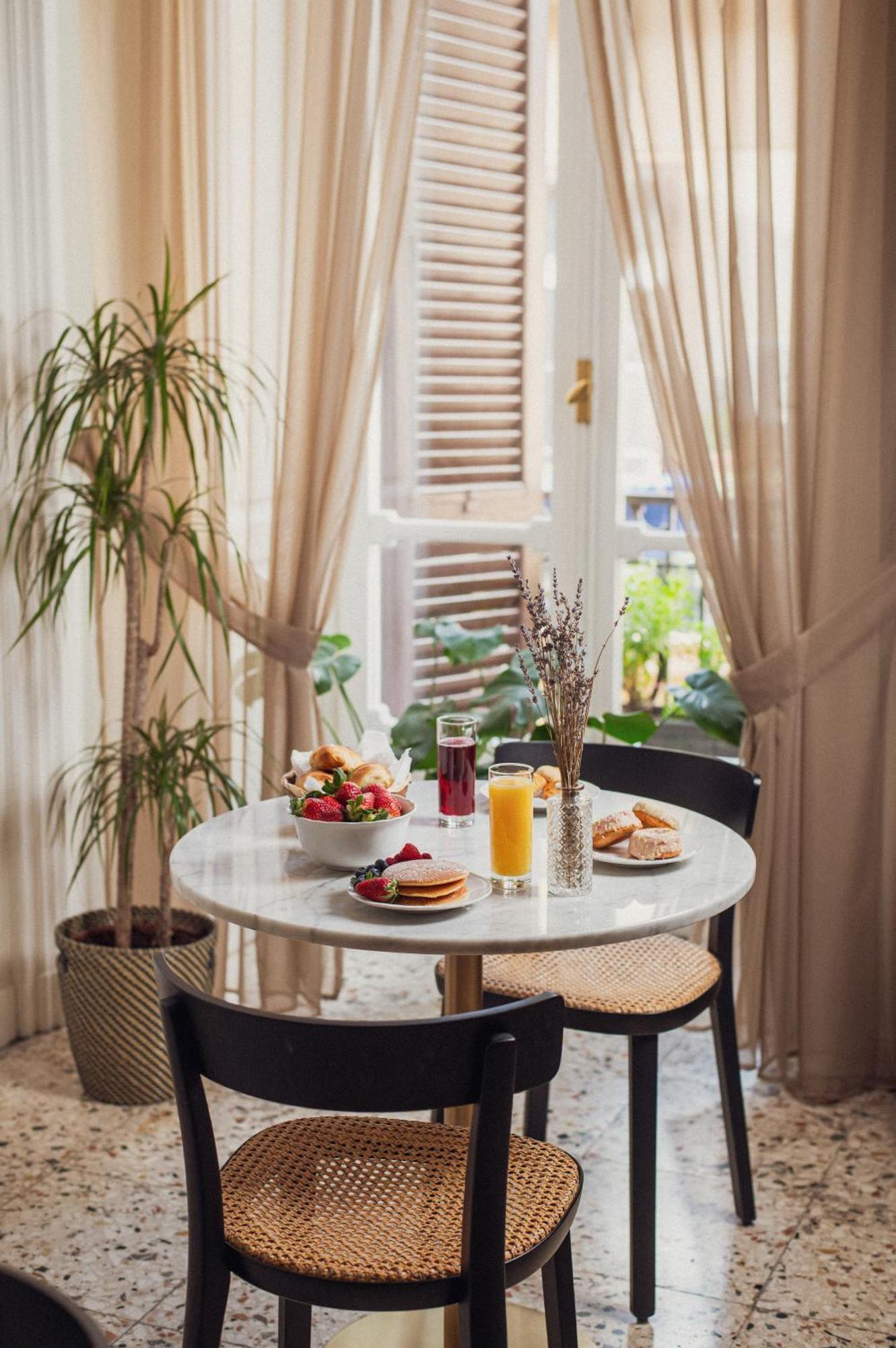 Quatrum Napoli - B&B Екстер'єр фото